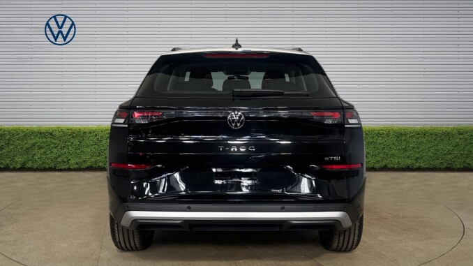 Volkswagen T-Roc 1.5 eTSI Life 5dr DSG Petrol Hatchback - Image 8
